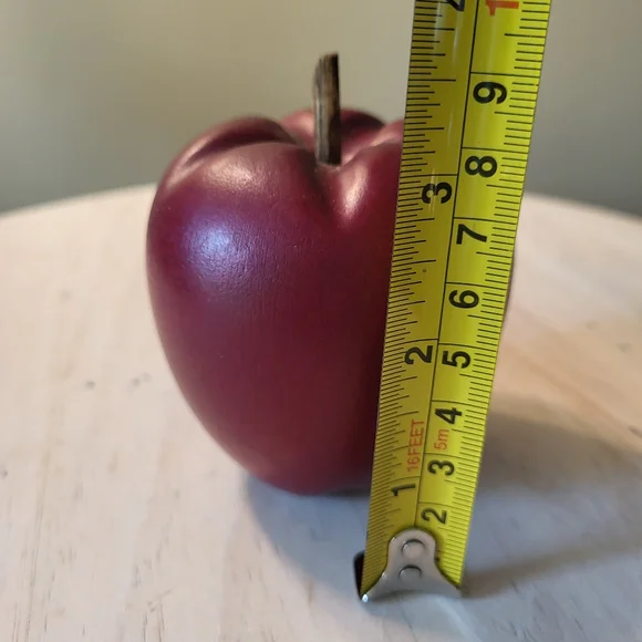 Lot of 8 Vintage Red Wooden Apples Stems Carved Rustic Farmhouse Decor Kitchen - Picture 8 of 9